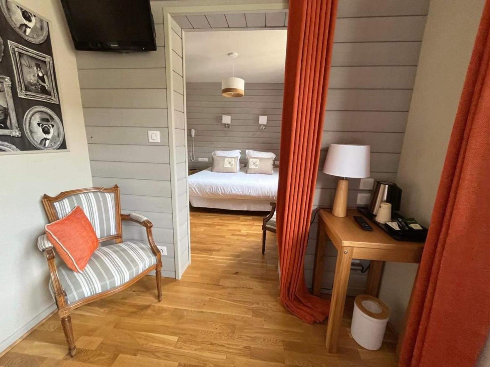 Hotel La Rencluse Saint-Mamet ภายนอก รูปภาพ