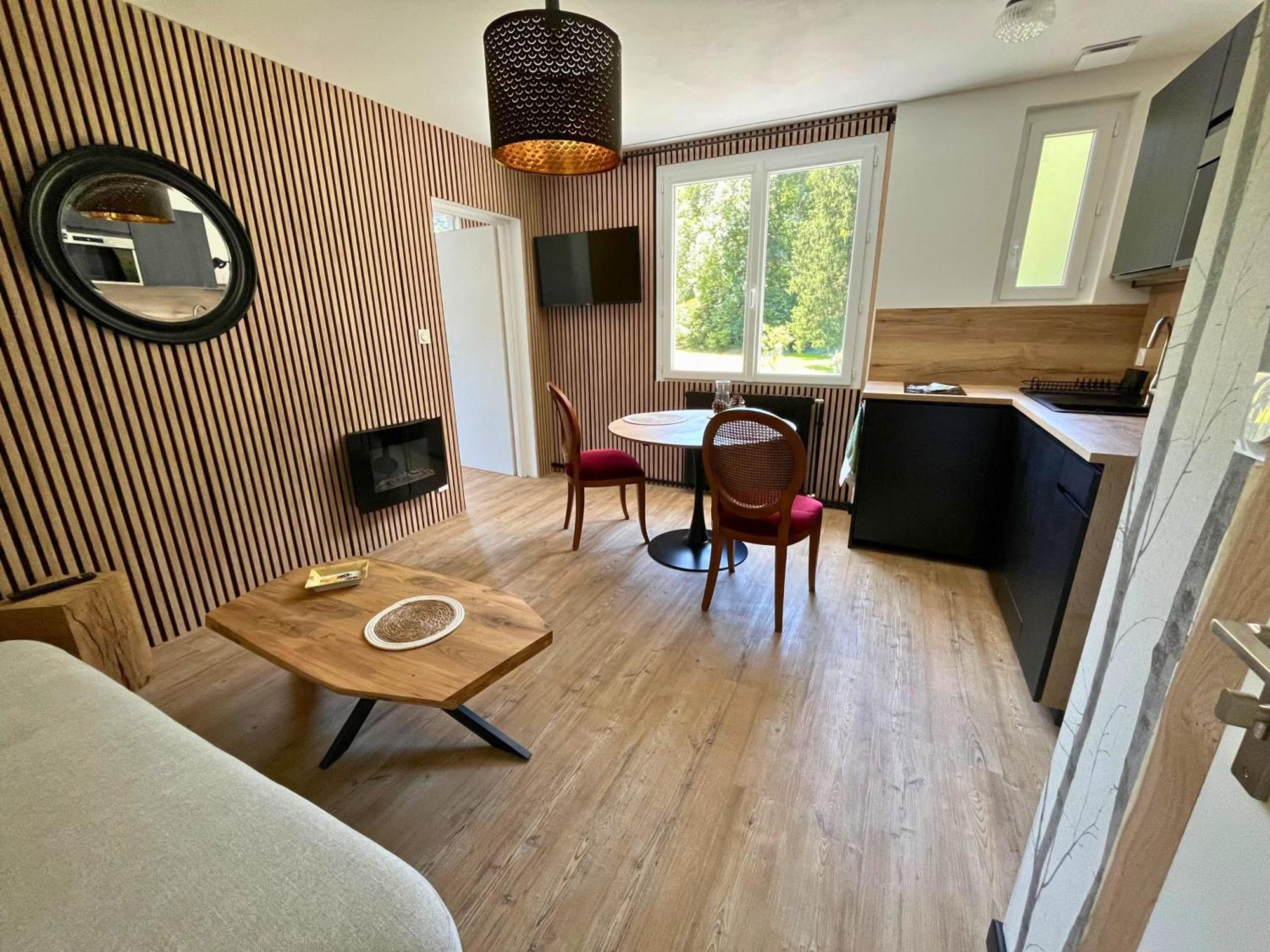 Hotel La Rencluse Saint-Mamet ภายนอก รูปภาพ