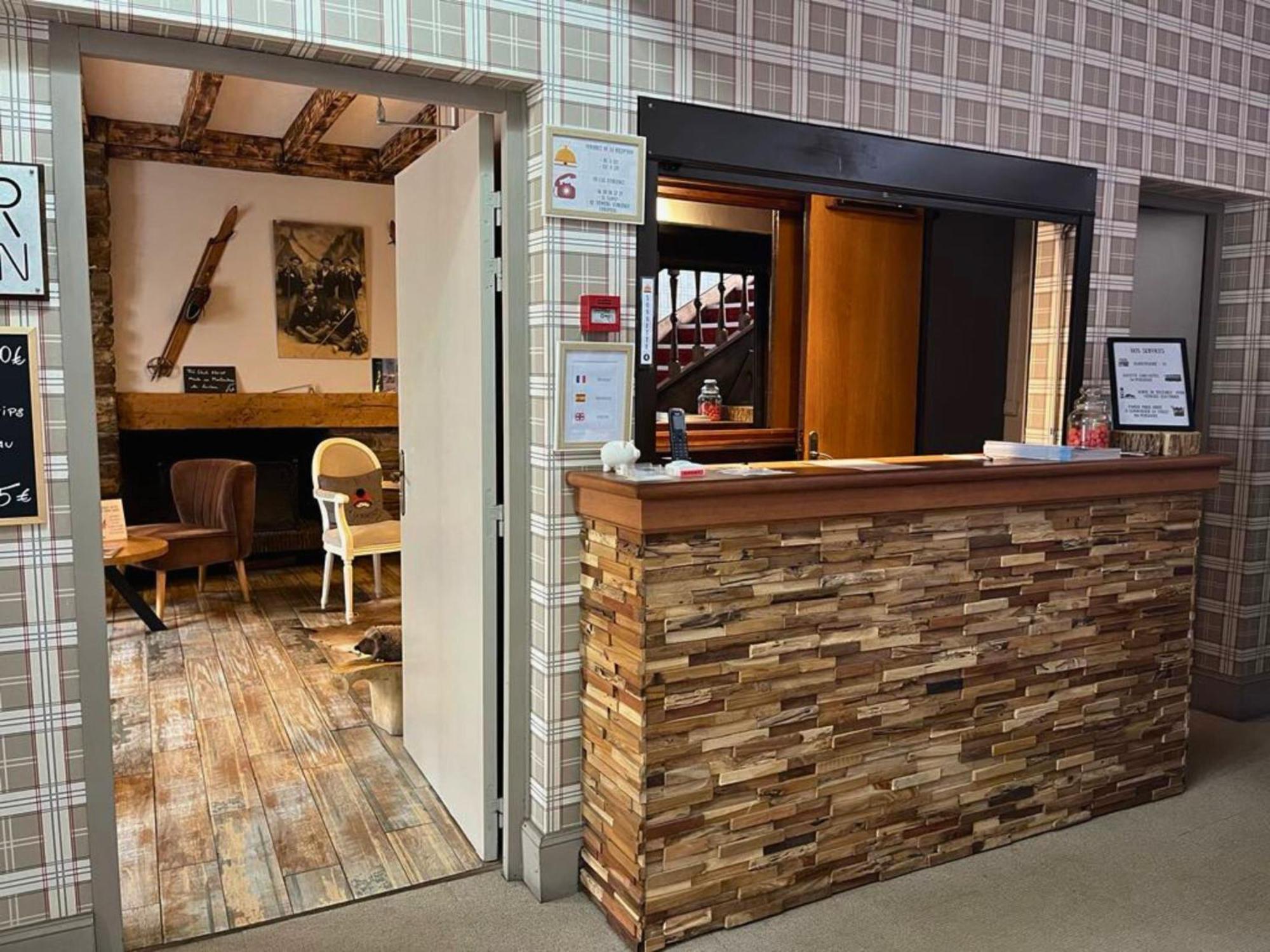 Hotel La Rencluse Saint-Mamet ภายนอก รูปภาพ