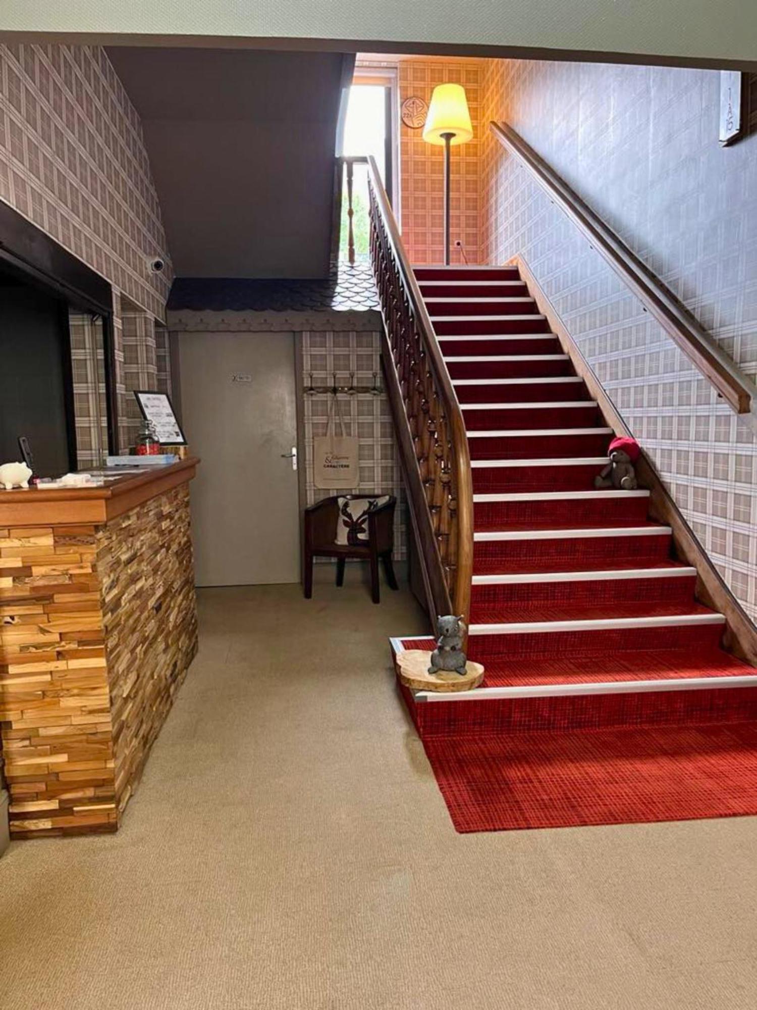 Hotel La Rencluse Saint-Mamet ภายนอก รูปภาพ